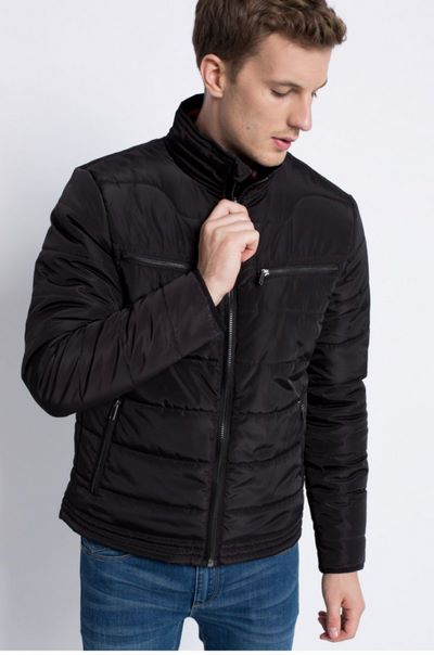 Куртка слегка  утепленная стеганая коллекции DARK SIDE RW16-KUM511