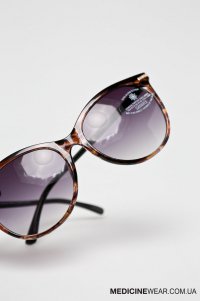 Сонцезахисні окуляри жіночі BASIC RS19-OKD405