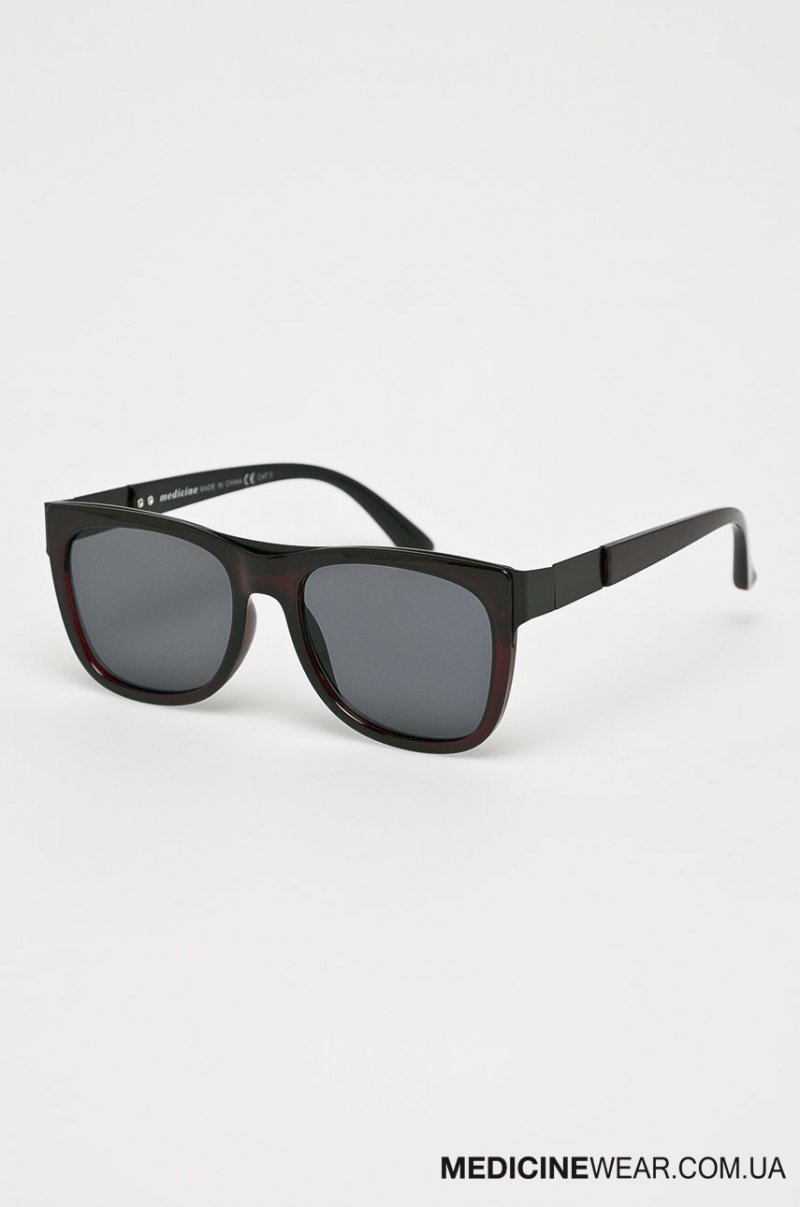 Сонцезахисні окуляри чоловічі BASIC RS19-OKM609