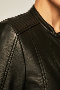 Куртка жіноча TAPESTRY STRIPES RW19-KUD201