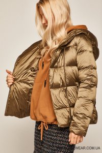 Куртка жіноча ARTISANATURA RW19-KUD500