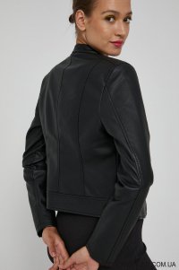 Куртка жіноча ESSENTIAL RW21-KUD102