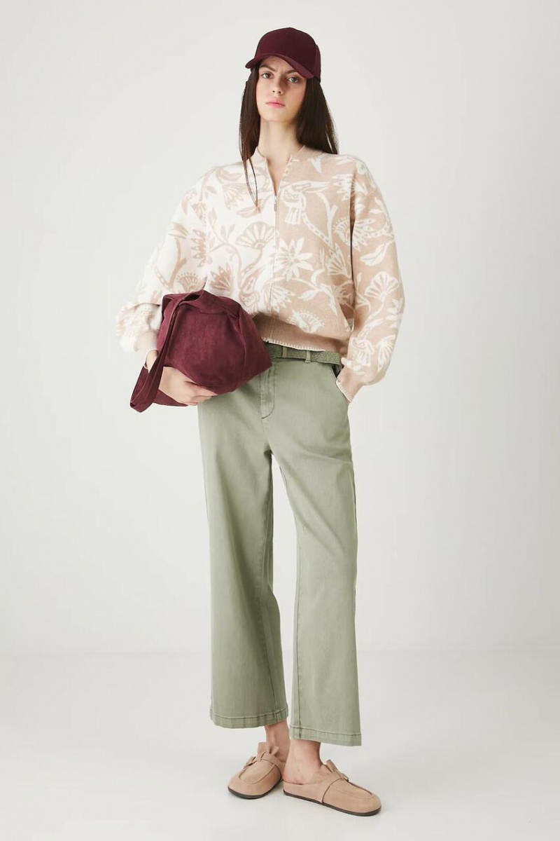 Светр жіночий MEDICINE  RW25-SWD100