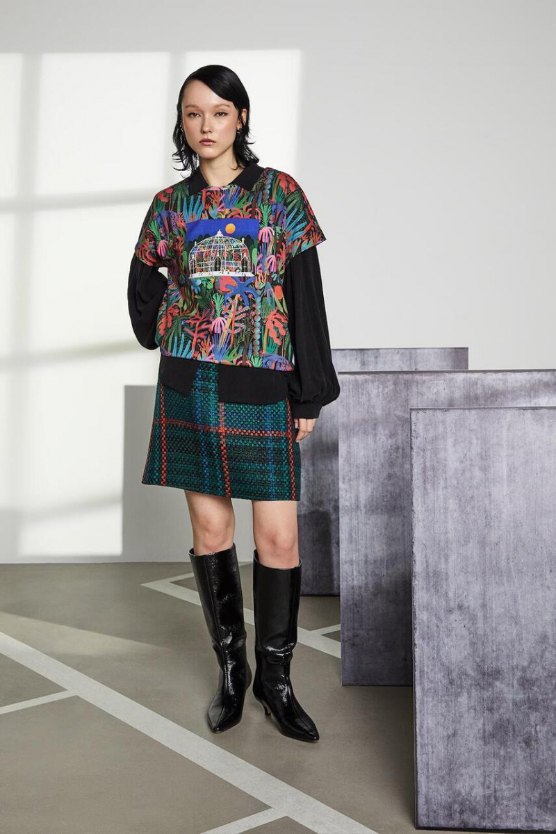 Футболка жіноча MEDICINE  RW25-TSD553