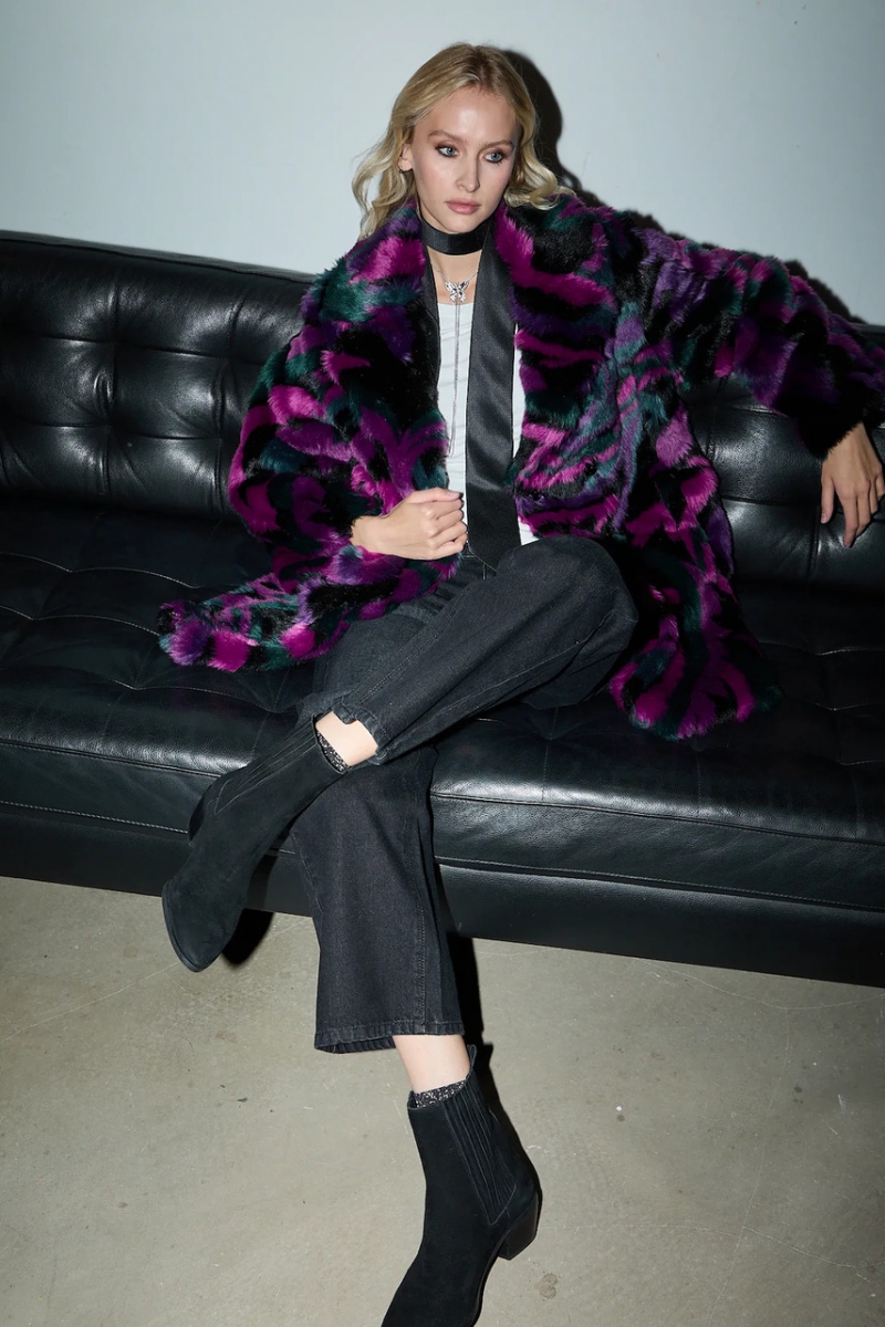 Куртка жіноча MEDICINE RW25-KUD701