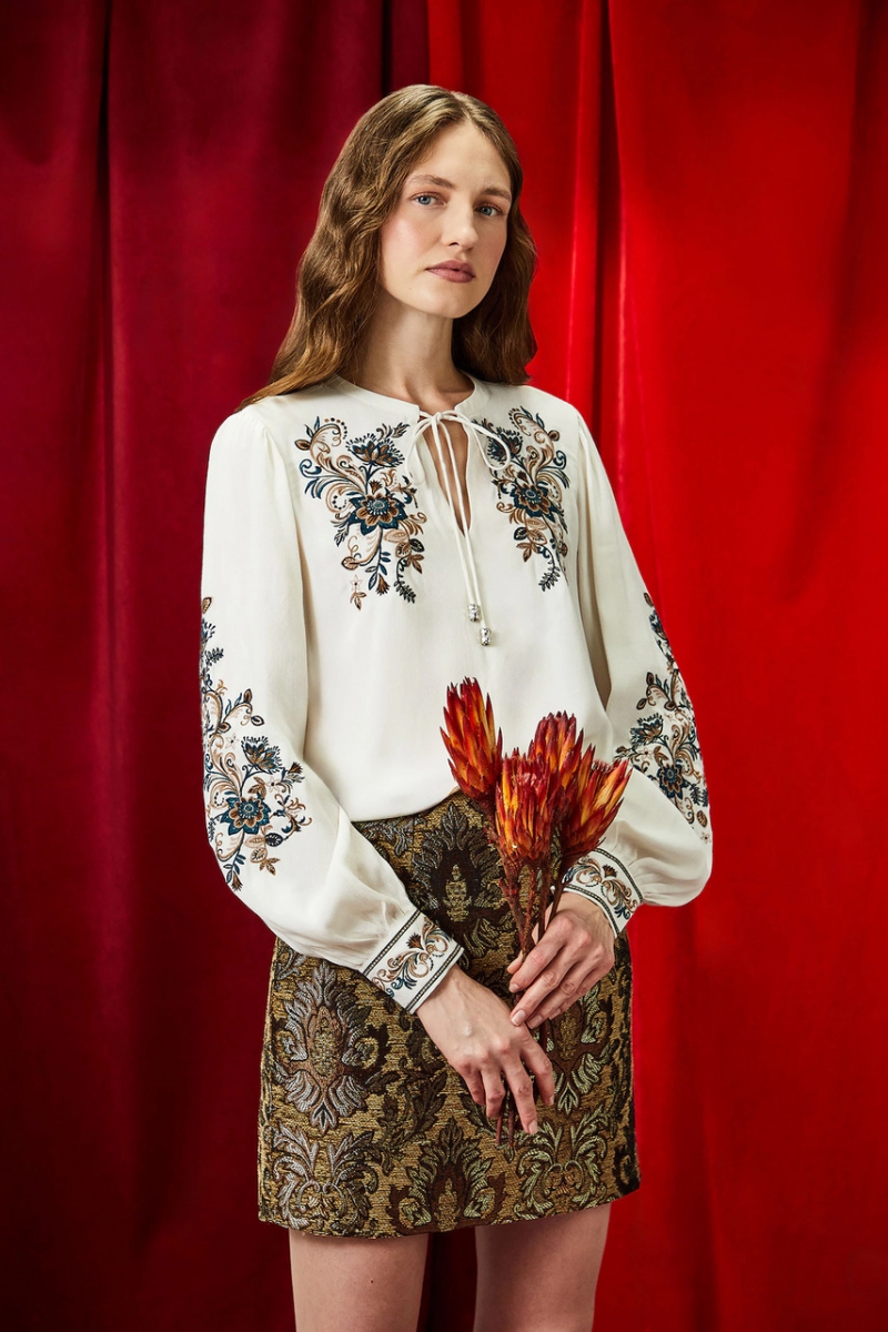 Блузка жіноча MEDICINE  RW25-BDD800