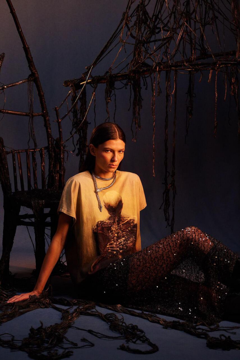 Футболка жіноча MEDICINE  RW25-TSDA51