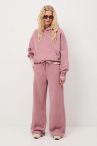 Рожево-ліловий