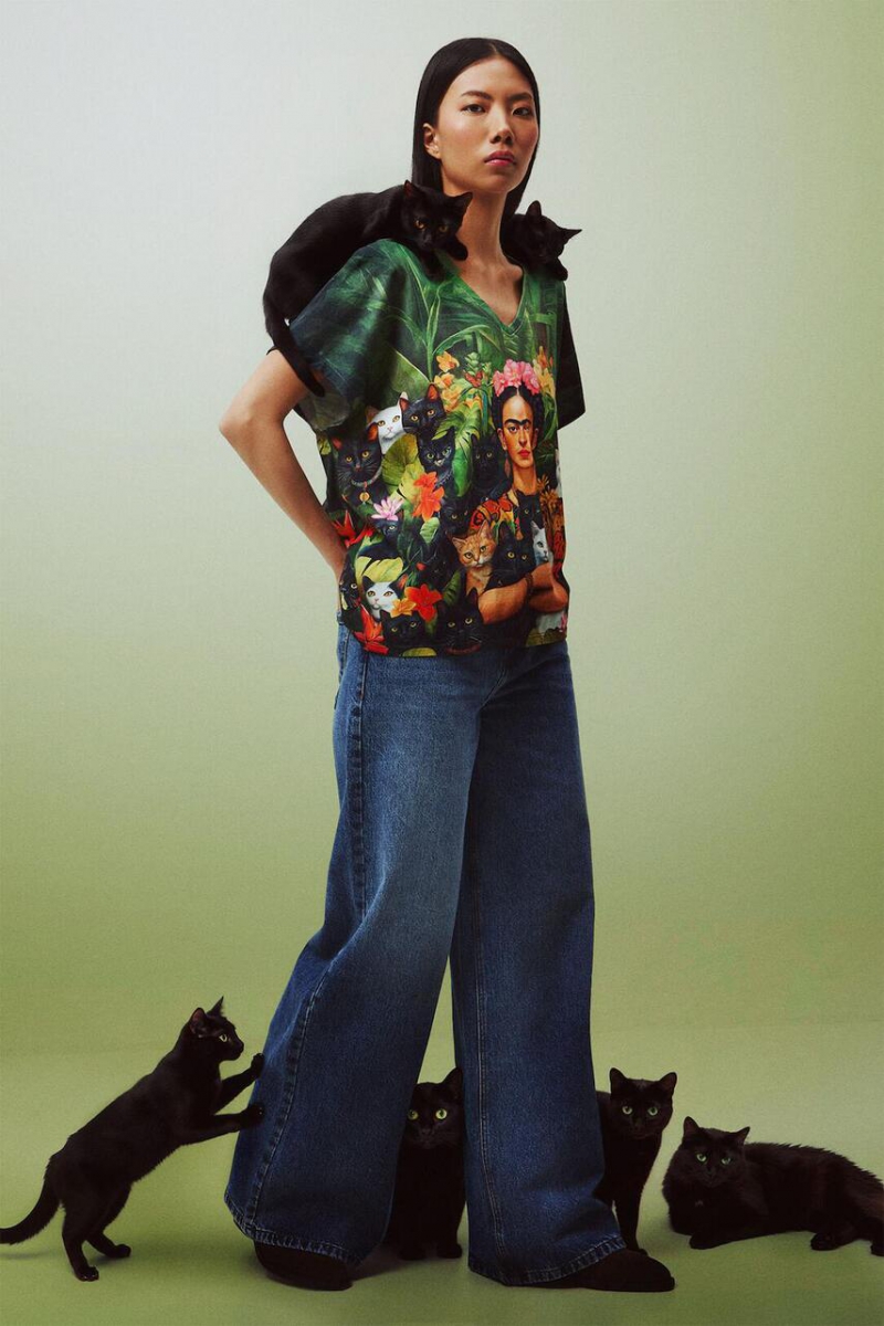 Футболка жіноча MEDICINE  RS26-TSD356