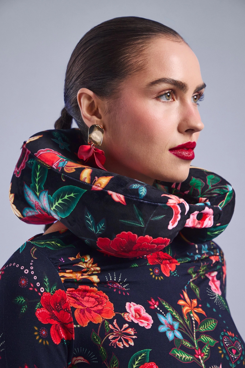 Подушка дорожня MEDICINE RS26-GEU401