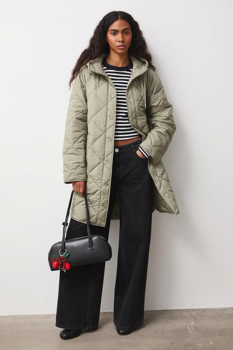 Пальто жіноче MEDICINE RS26-KPD200