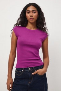 Фіолетовий